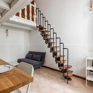 https://new-studio-apt-700m-from-corso-lodi.italymilanhotels.net