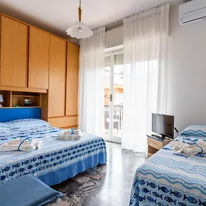 gioiello-marino.hotelitalianriviera.com/